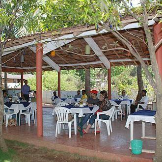 Kristal Sands Beach Resort Calangute Bagian luar foto